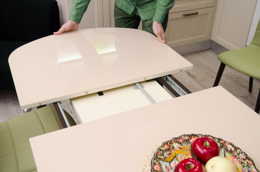expandable table