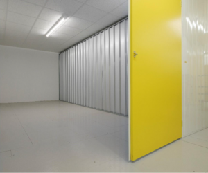 Internal Storage vs Container Storage: What’s Really Worth It?
