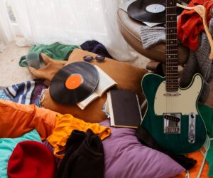 The Simple Guide to Stress-Free Decluttering with Storage